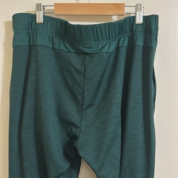 EUC Gymshark Men’s Sport Joggers Emerald Green Large - Picture 3 of 6